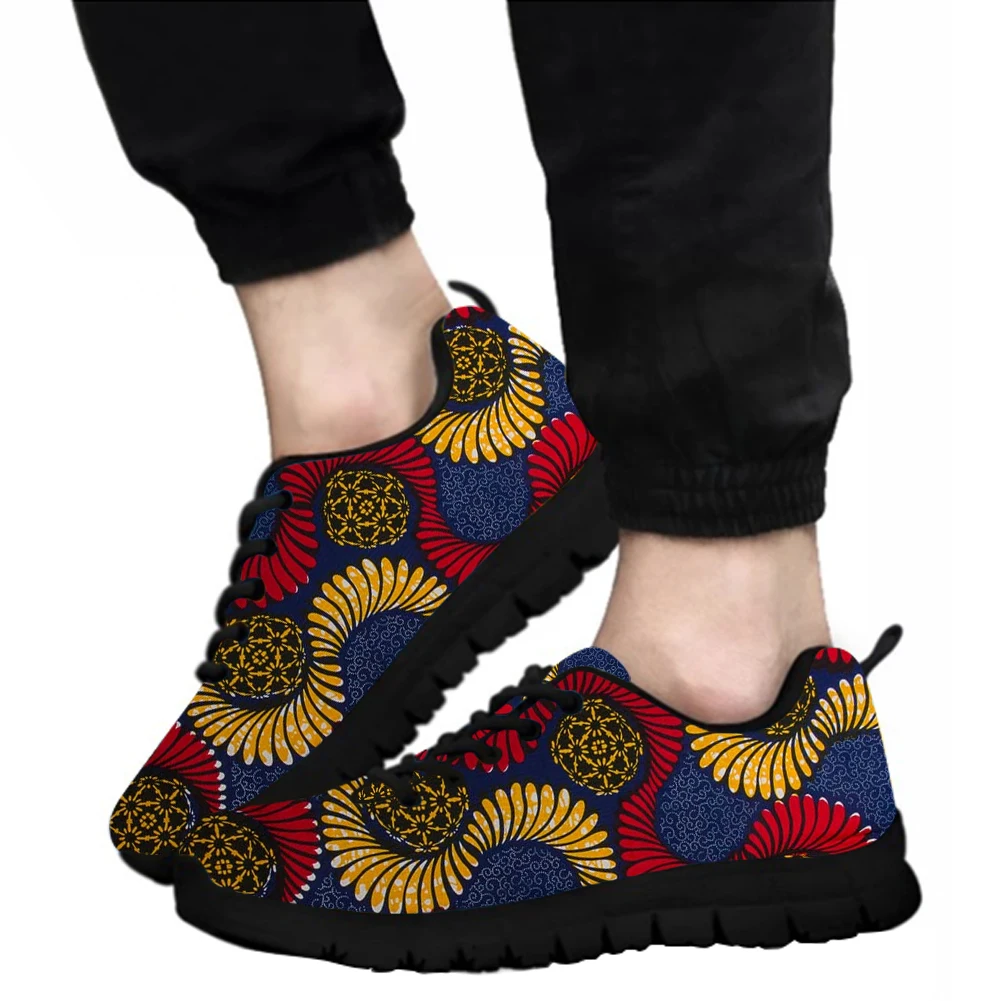 ELVISWORDS Mens Kul Afriške Etnične Natisnjeni Stanovanj čevlji Pomlad Jesen Prostem Dihanje Superge Black Letnik moški čevlji