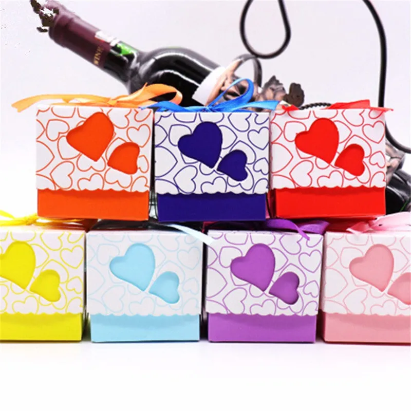 50 Kos/paket Dvojno Srce Ljubezni, Votlih Laser Design Bonbone, Škatle za Poročni Cut Korist Sladka Darila S Trakom Stranka Ponudbe