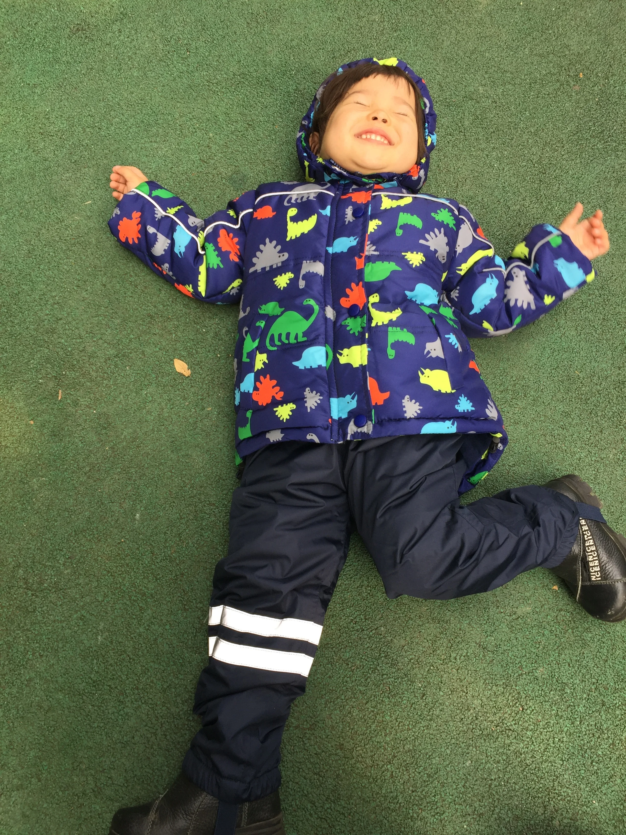 Novo 2021 Dino baby toddler parka plašč Nepremočljiva, Windproof Pomlad Jesen Topla Jakna Fantje 2-6 let na Prostem Mavrične barve