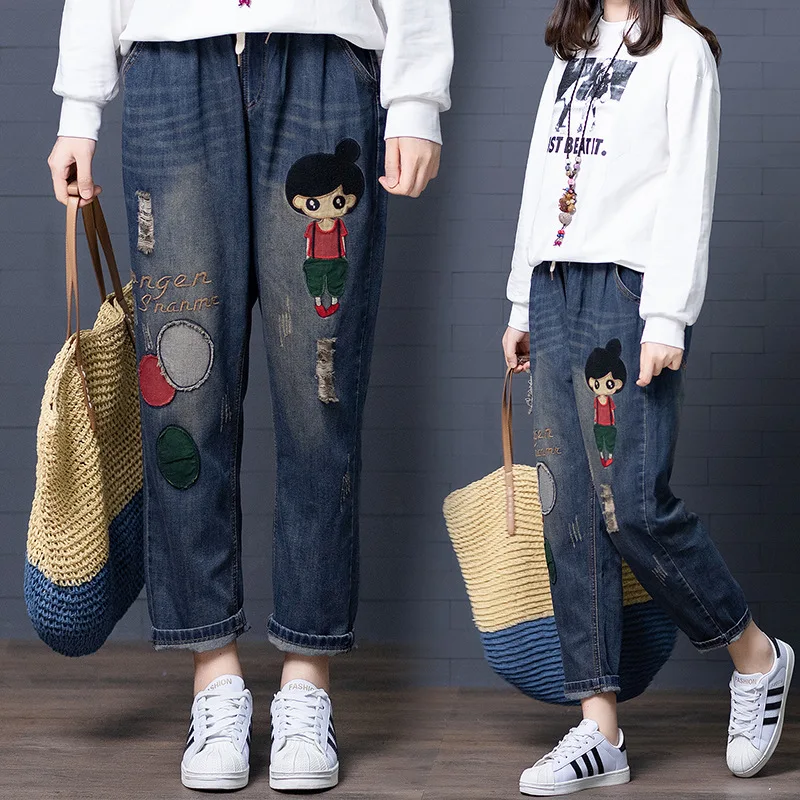 Ženski Jeans pomlad in jesen 2020 novo korejska različica je tanka, vezenje svoboden velikosti jeseni luknjo obliž dekle hlače