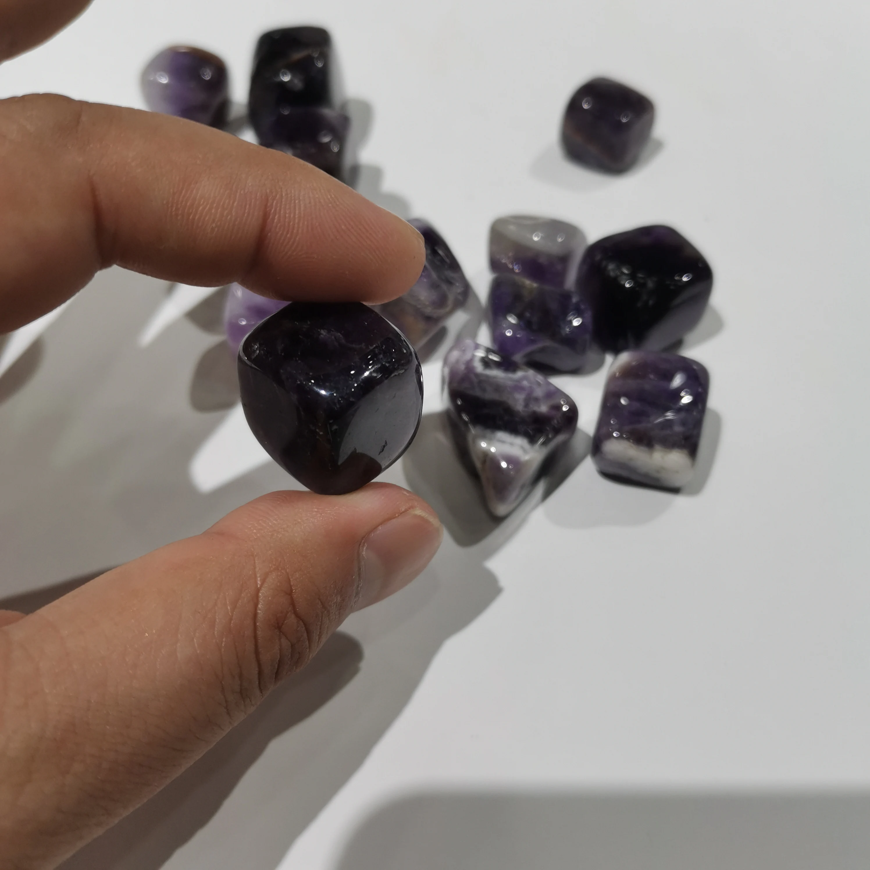 Tovarniško debelo 100 g naravnih sanje ametist kocka gramoz meditacija zdravljenje čakre aura quartz crystal gramoz