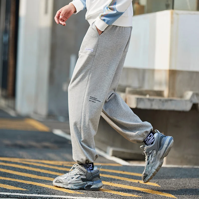 SEMIR Hlač Moških Ohlapna Sweatpants Pomlad 2021 Luč Vrvico Sweatpants Moških Hong Kong Slog Trend