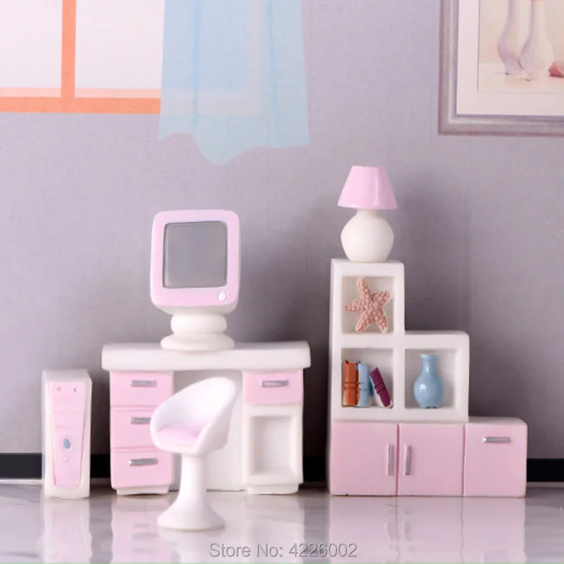 Miniaturni lutke Pohištvo za punčke Hiša Pribor komplet Kuhinja TV Domov mini Smolo Pretvarjamo, Igra Simulacije Soba, Otroške Igrače