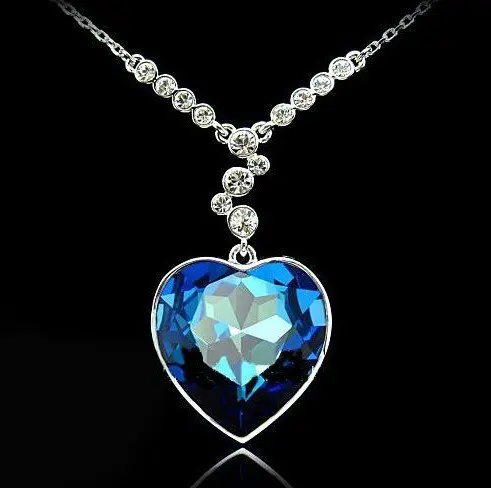 Vrhunska AAAA+ okrasnih čare darila modra kristal srca obesek Necklaceweater verige modni nakit dropshipping