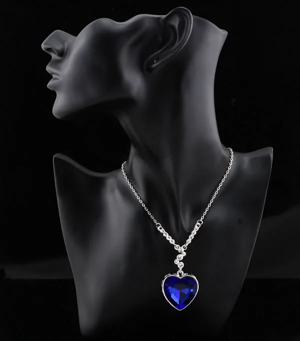 Vrhunska AAAA+ okrasnih čare darila modra kristal srca obesek Necklaceweater verige modni nakit dropshipping