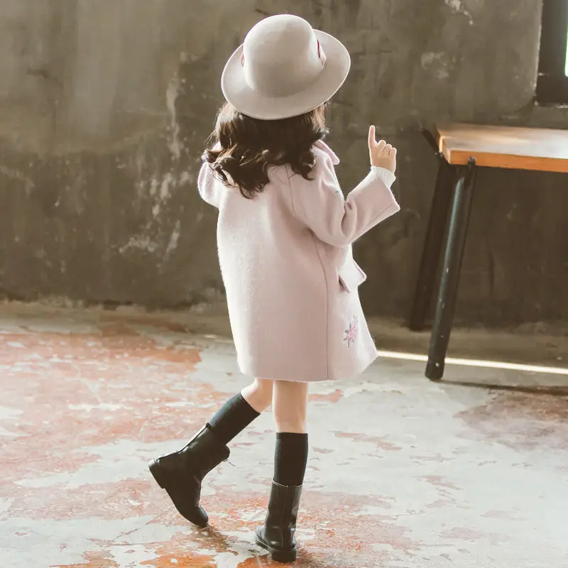 Otrok Outwear 2020 Moda korejski Dekleta, Roza, Zelen Cvet Vezenje Zgostitev Volna, Dlaka Nove Zimske Otroci Windbreaker Suknjič 4-13T