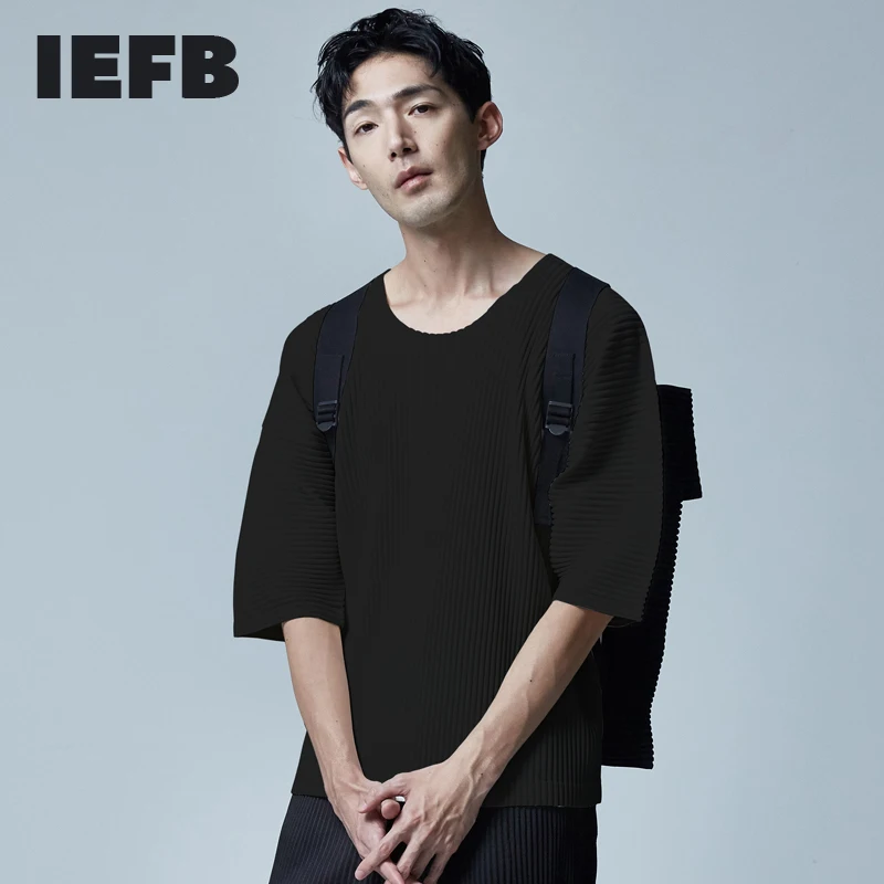 IEFB 2021 pomlad Moda Novih Moških Vrhovi Trend Japonski Slog Krog Vratu Kratek Rokav Naguban T-shirt Moški Priložnostne Black 9Y468