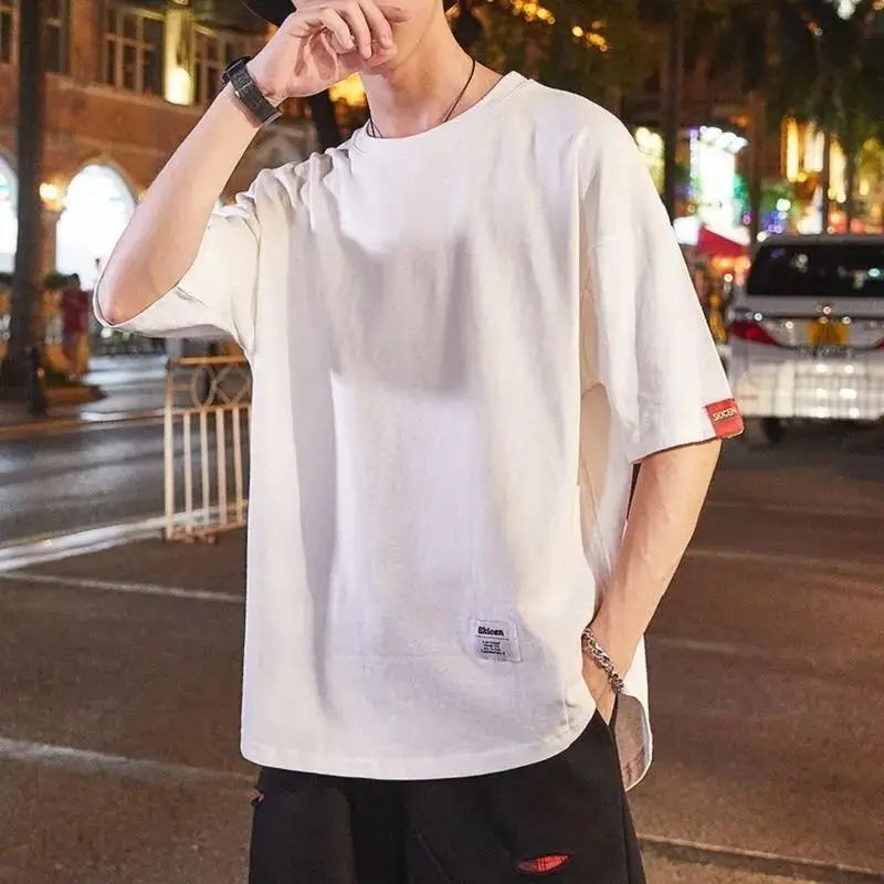 Prevelik Japonska Hiphop Majice s kratkimi rokavi Moški T-shirt Bombaž Svoboden Tee Shirt Priložnostne 2020 Kul korejski Črno Bel Tshirt Ulične Moški