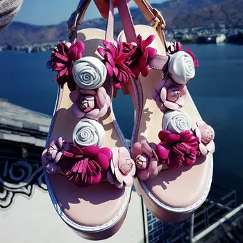 2020 modne blagovne znamke peep toe rdeče seksi cvet platformo ženske sandale znamke čevlji mešane barve visoke pete jedrnato vzročno čevlji L60