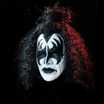 Poljub Gene Simmons Je Pevec Maske, Pustne Maske Groze, Noro Glasbeni Festival Mask